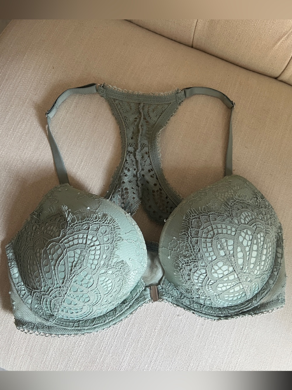 Victoria's Secret Dream Angels Sage Green Lace Racerback Push-Up Bra 32D